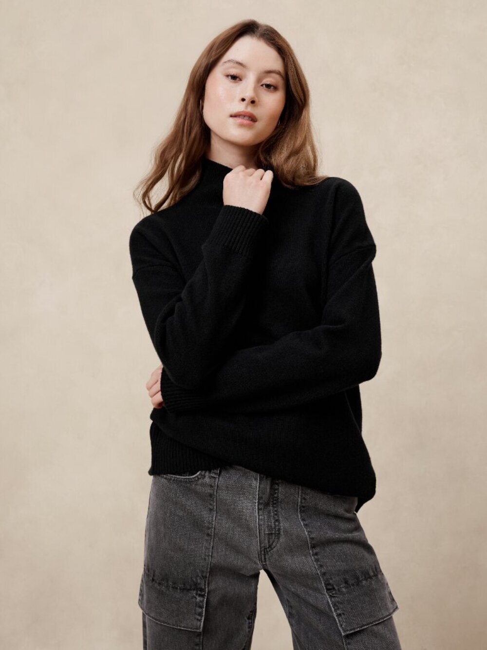 Banana Republic Perfectly Soft Neck Sweater Black Large #A2449
